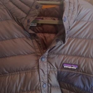 Brand New Patagonia 1/2 button down pull over. Dark blue